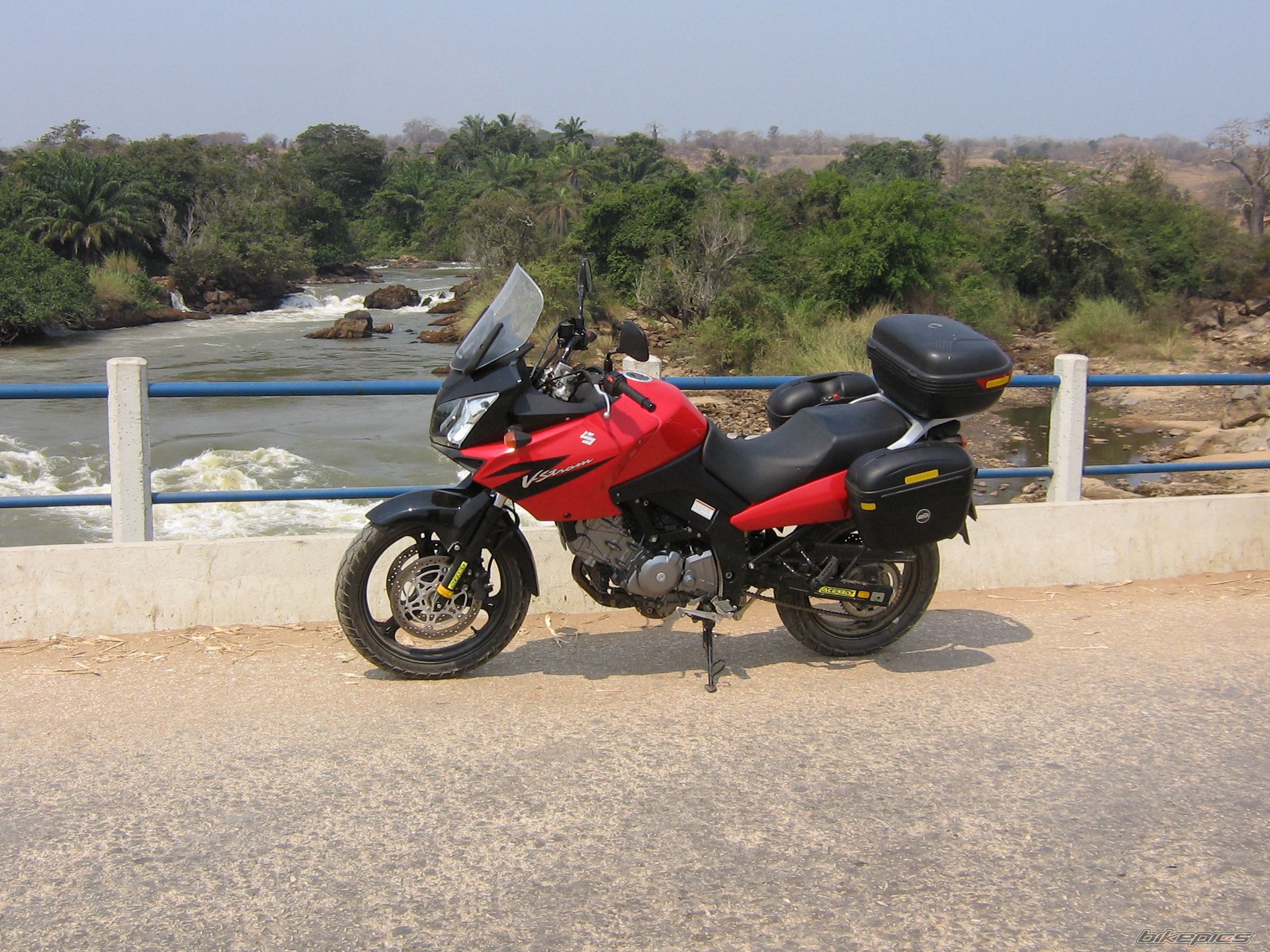 2007 SUZUKI V STROM 650 | Picture 2027088 motorcycle photo