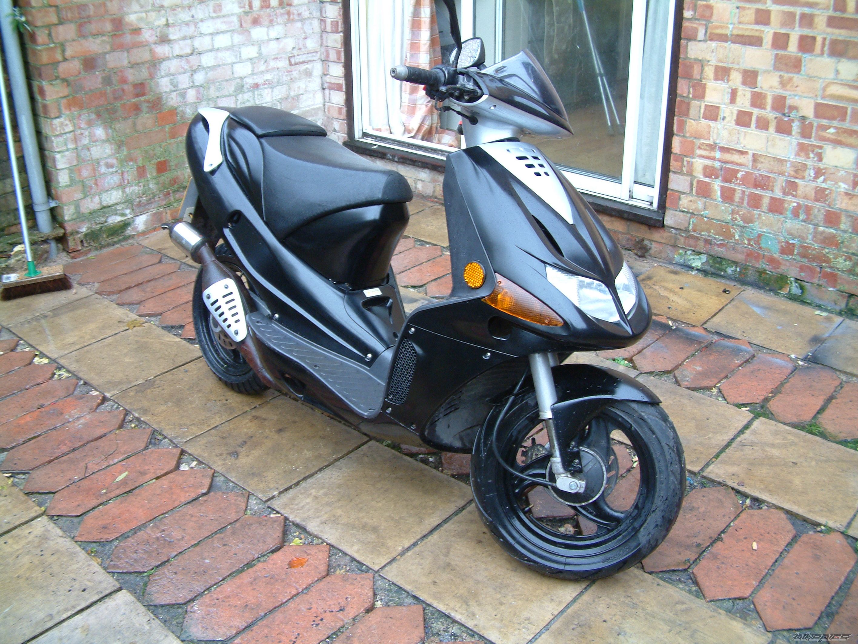 2000 DERBI PREDATOR | Picture 2027448 motorcycle photo