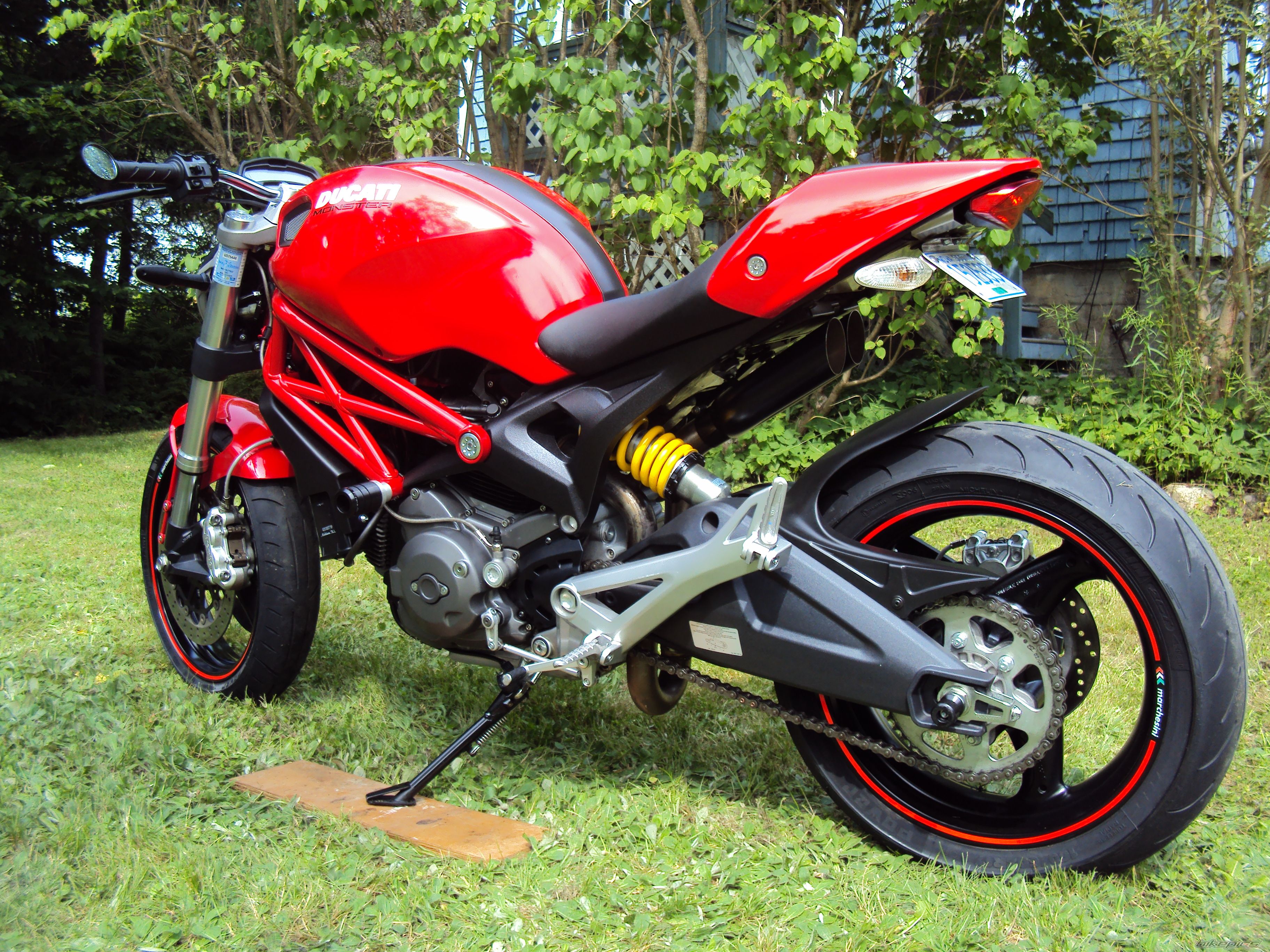 2009 DUCATI MONSTER 696 | Picture 2028191 motorcycle photo