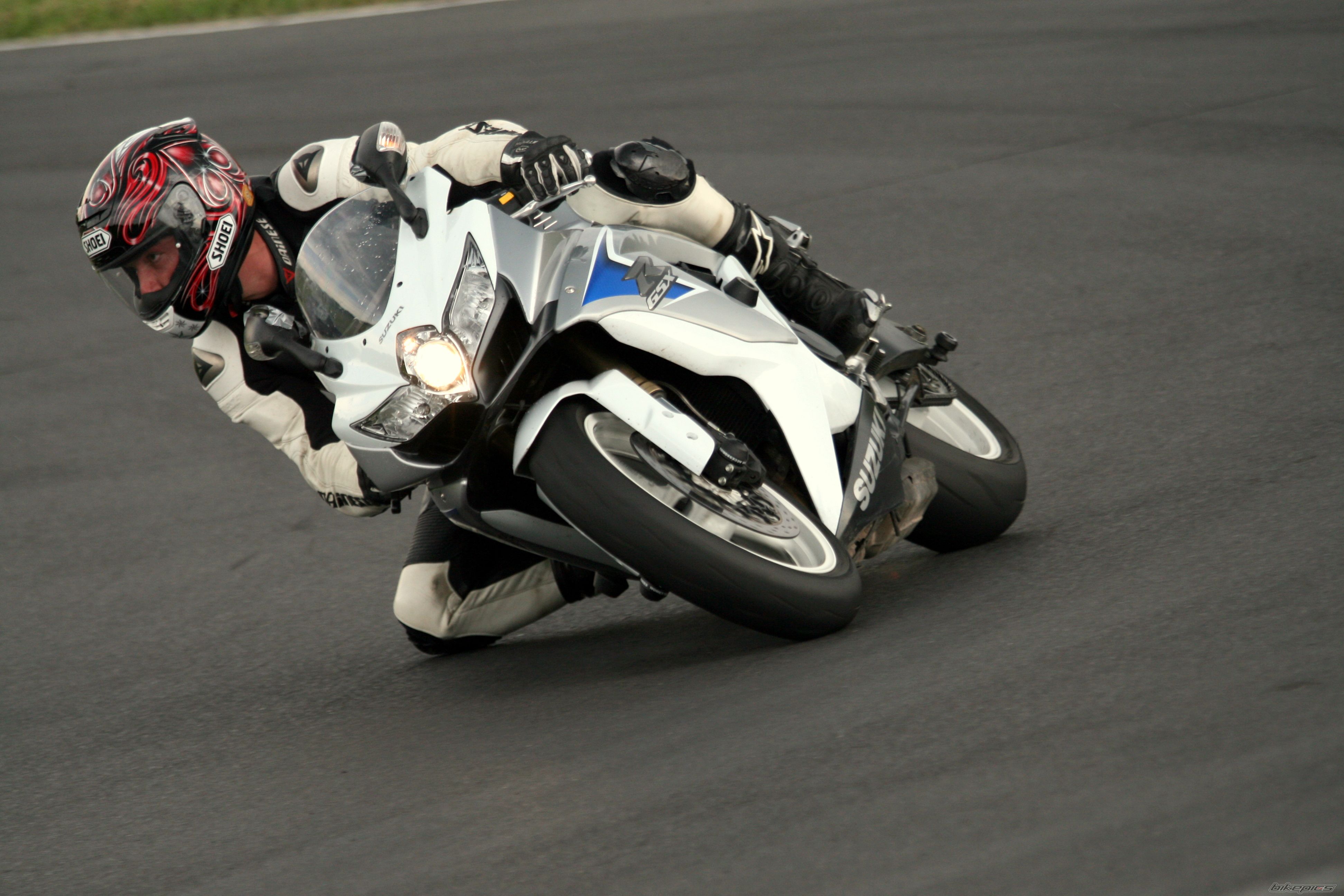 2008 SUZUKI GSX R 600 | Picture 2031833 motorcycle photo