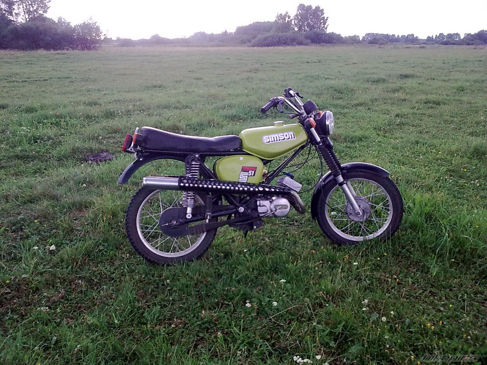 1990 SIMSON S51 ENDURO | Picture 2032018 motorcycle photo