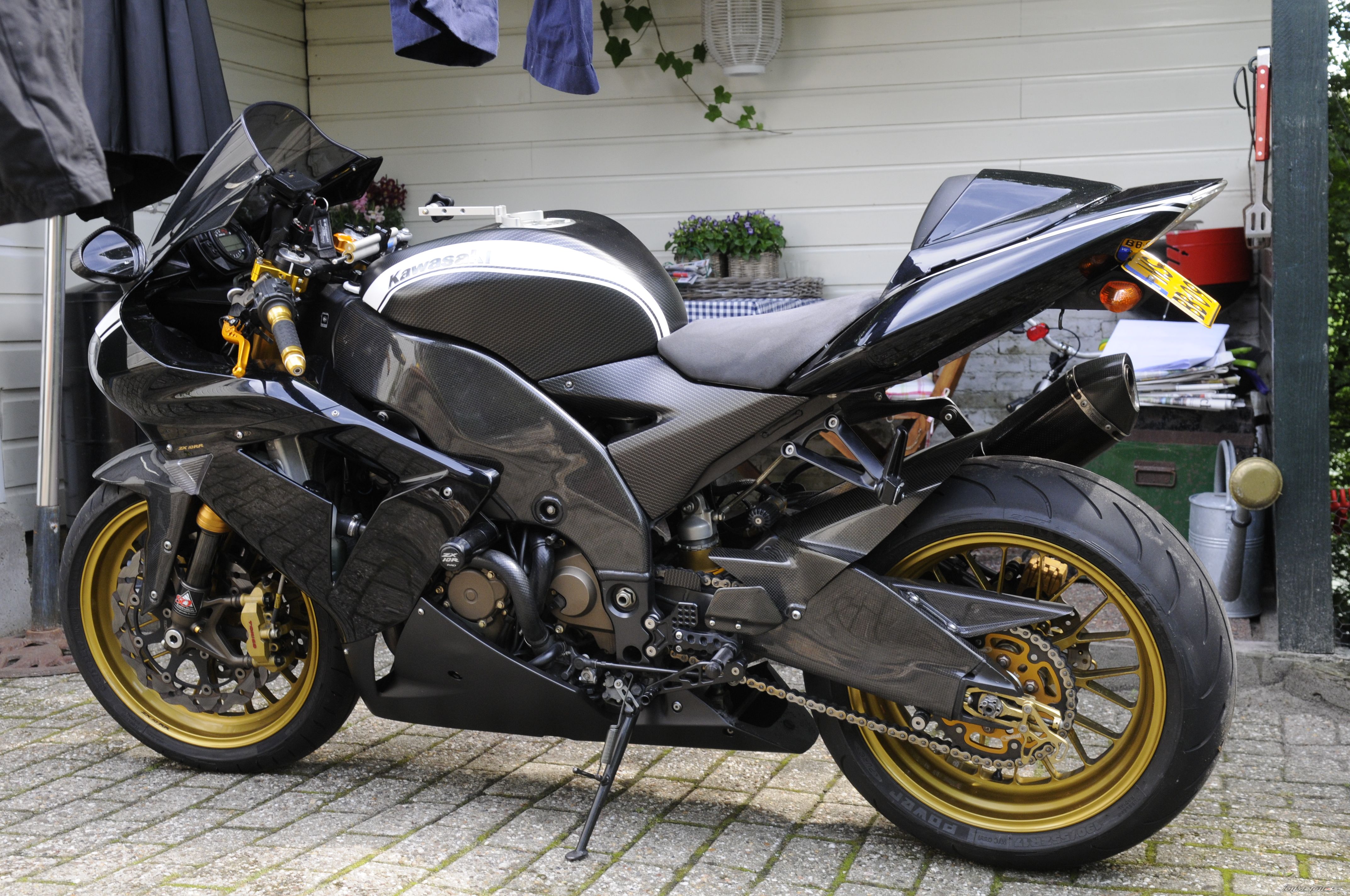 2004 KAWASAKI ZX 10R | Picture 2035013 motorcycle photo