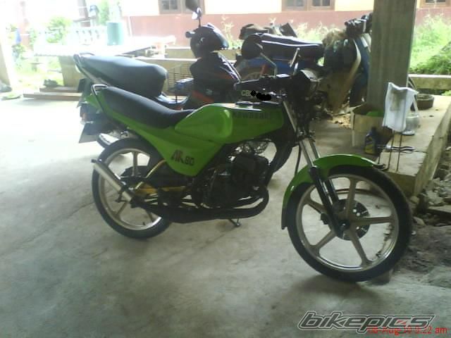 2009 KAWASAKI KH 100 | Picture 2035191 motorcycle photo