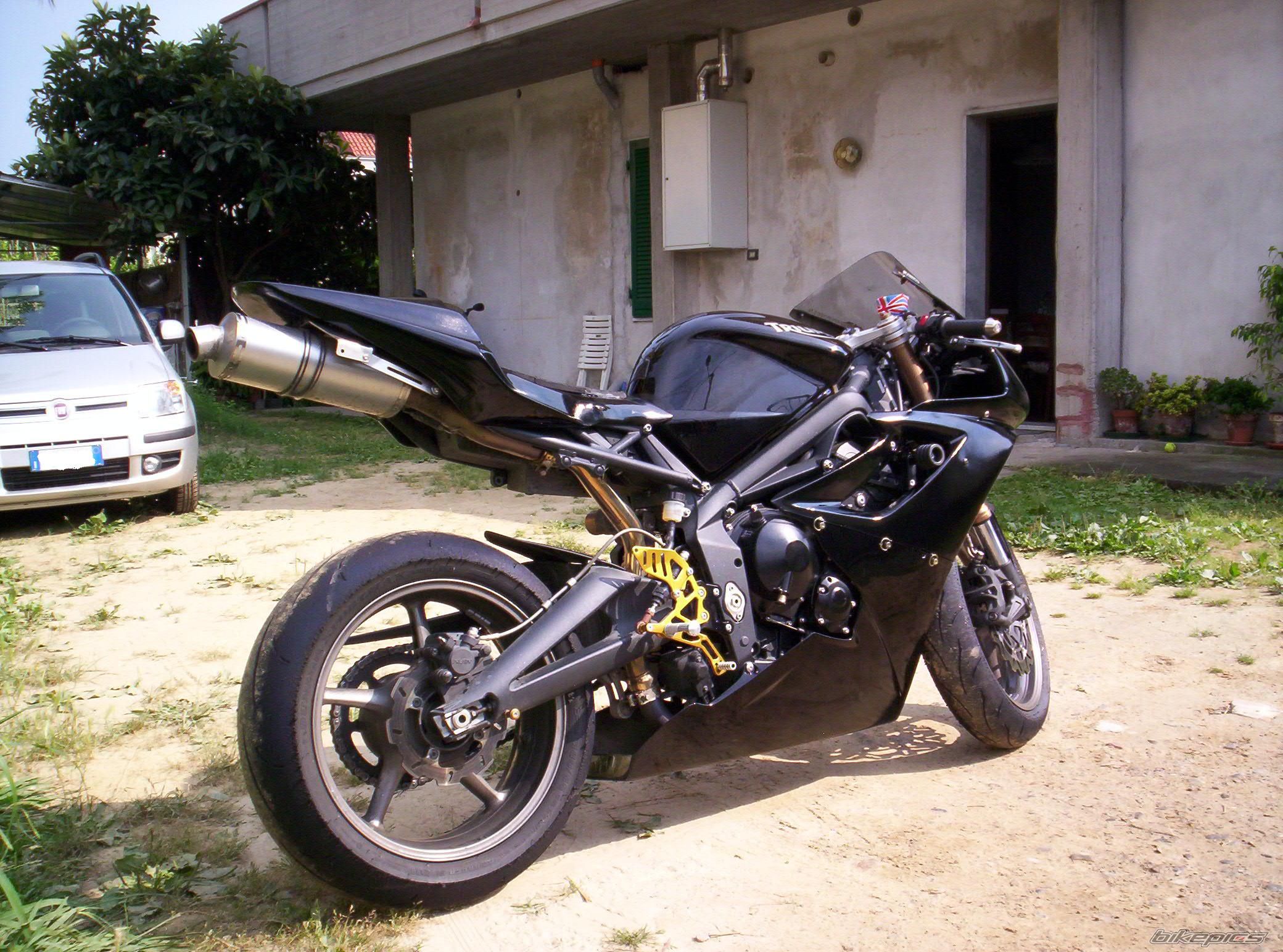 2009 TRIUMPH DAYTONA 675 | Picture 2035693 motorcycle photo