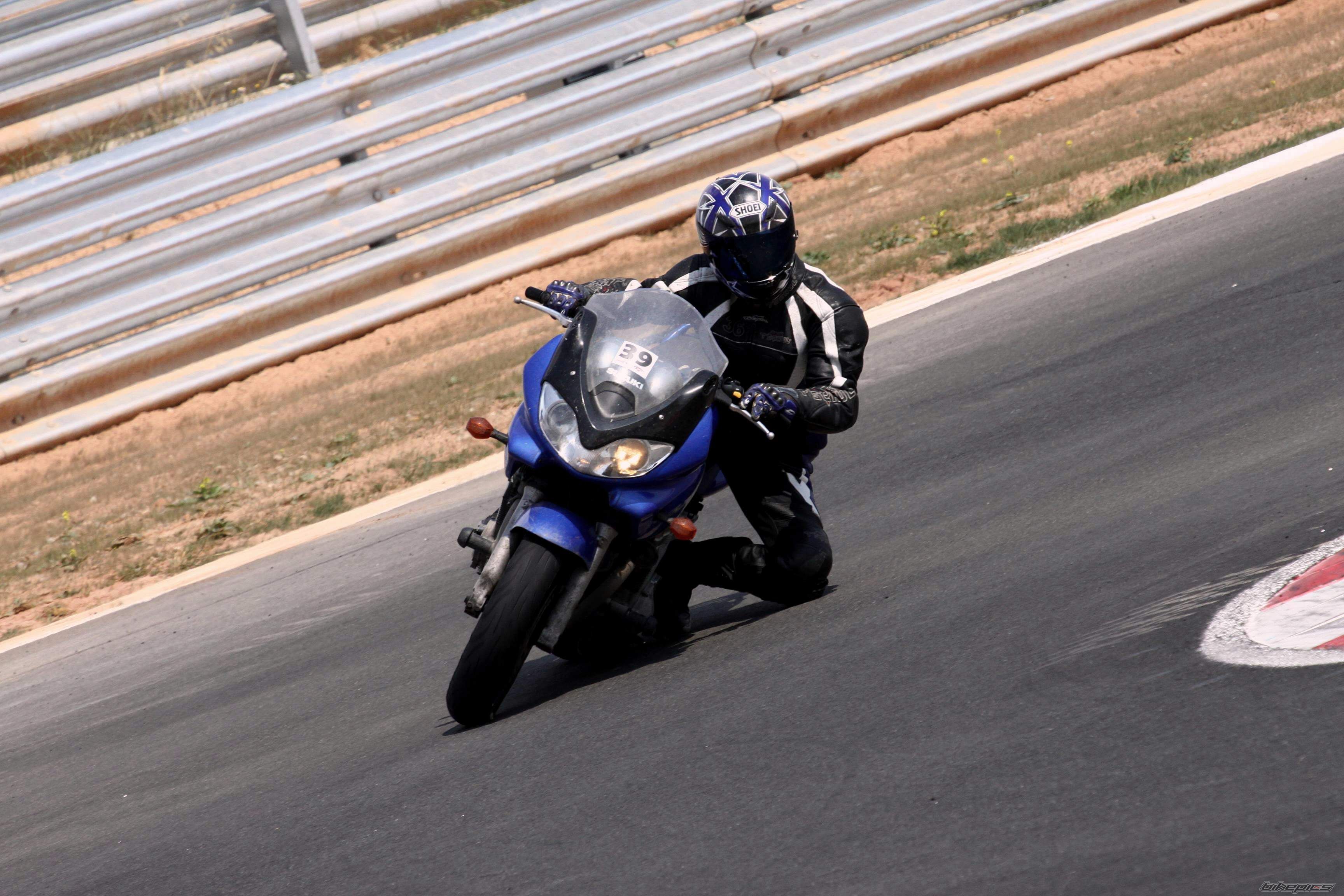 2005 SUZUKI BANDIT 600S | Picture 2035724 motorcycle photo