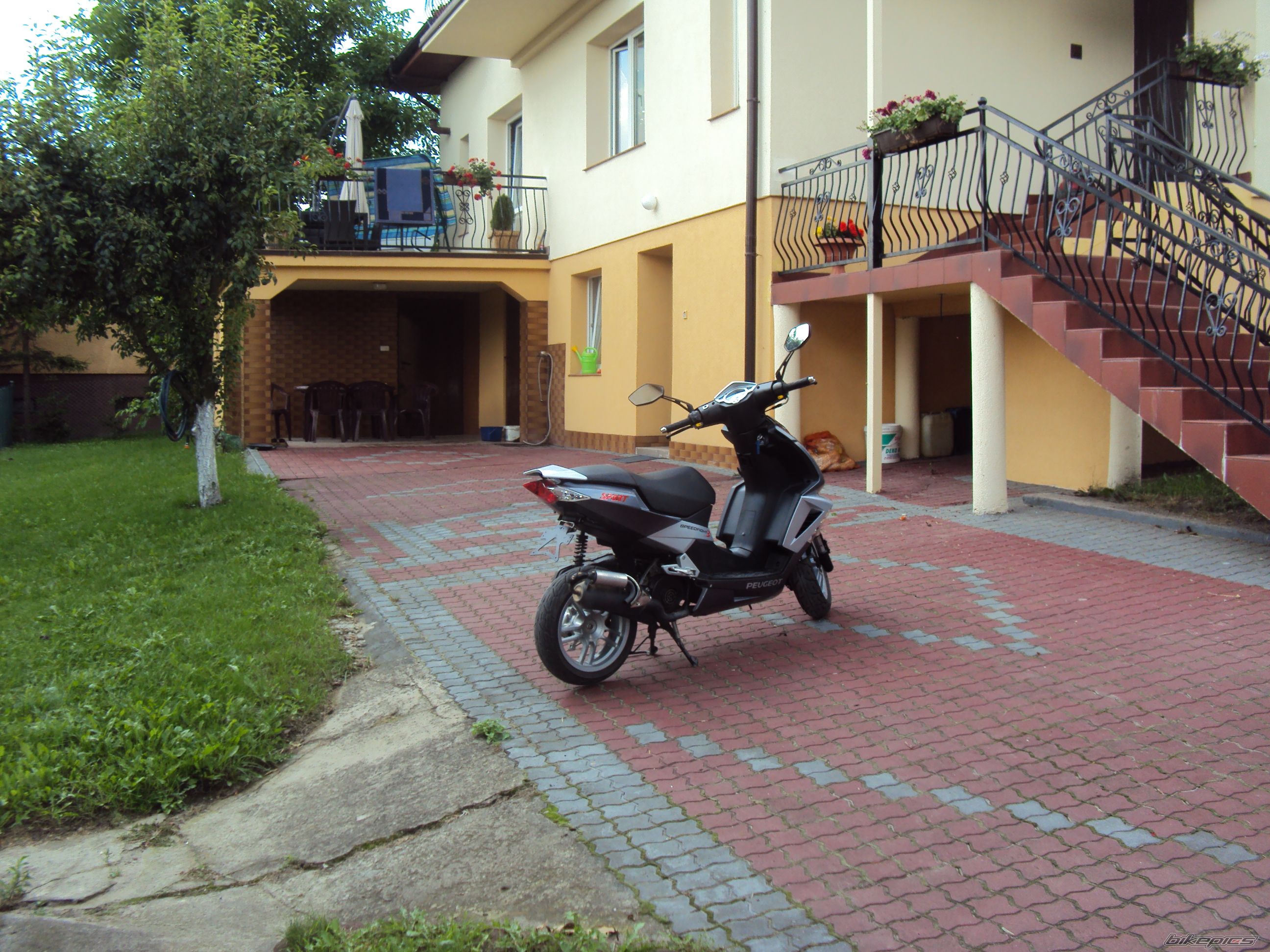 2009 PEUGEOT SPEEDFIGHT | Picture 2036198 motorcycle photo