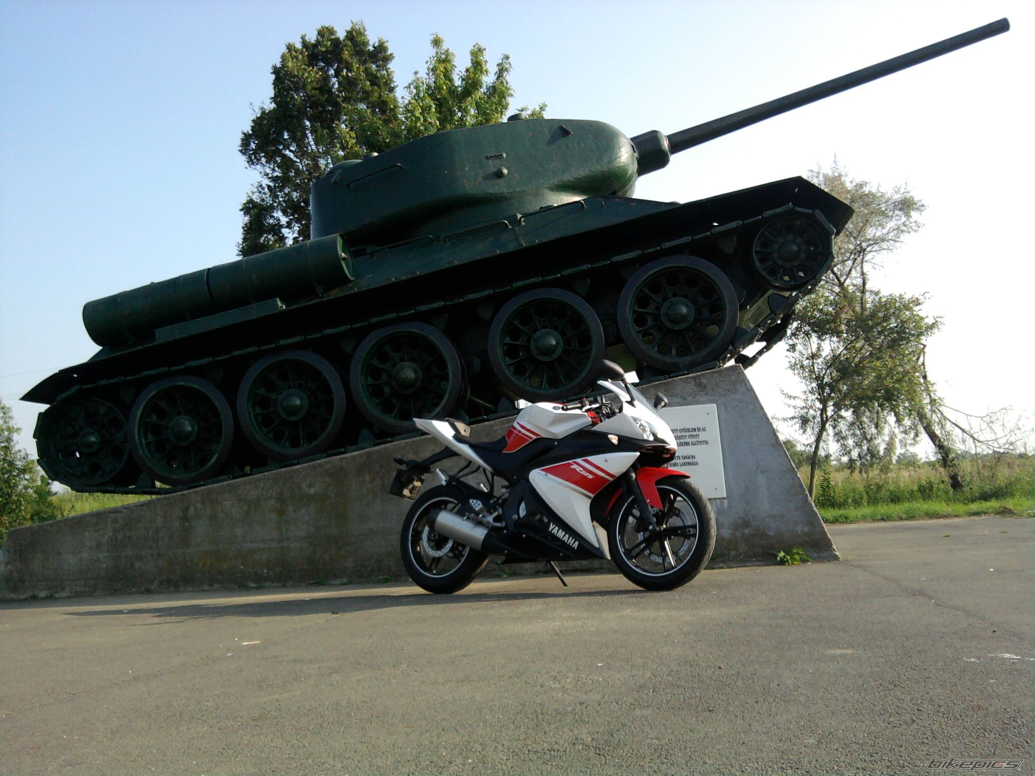 2008 YAMAHA YZF R125 | Picture 2037978 motorcycle photo