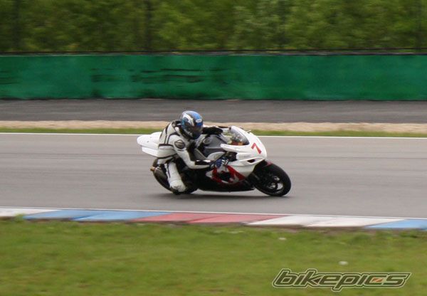 2006 SUZUKI GSX R 600 | Picture 2039481 motorcycle photo