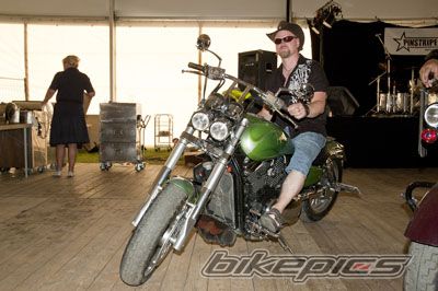 2004 KAWASAKI 1600 MEAN STREAK | Picture 2039498 motorcycle photo