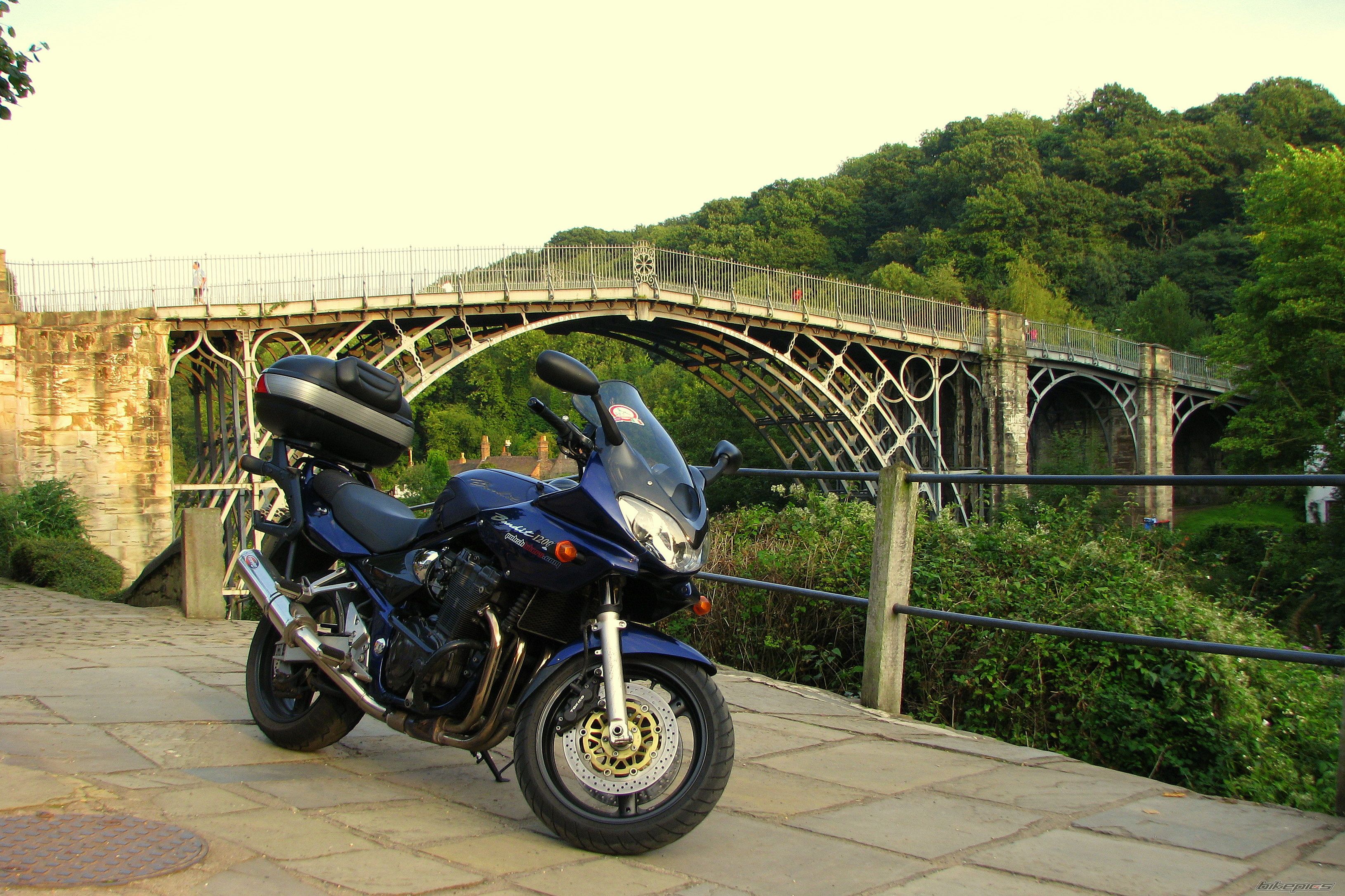 2001 SUZUKI BANDIT 1200S | Picture 2040189 motorcycle photo