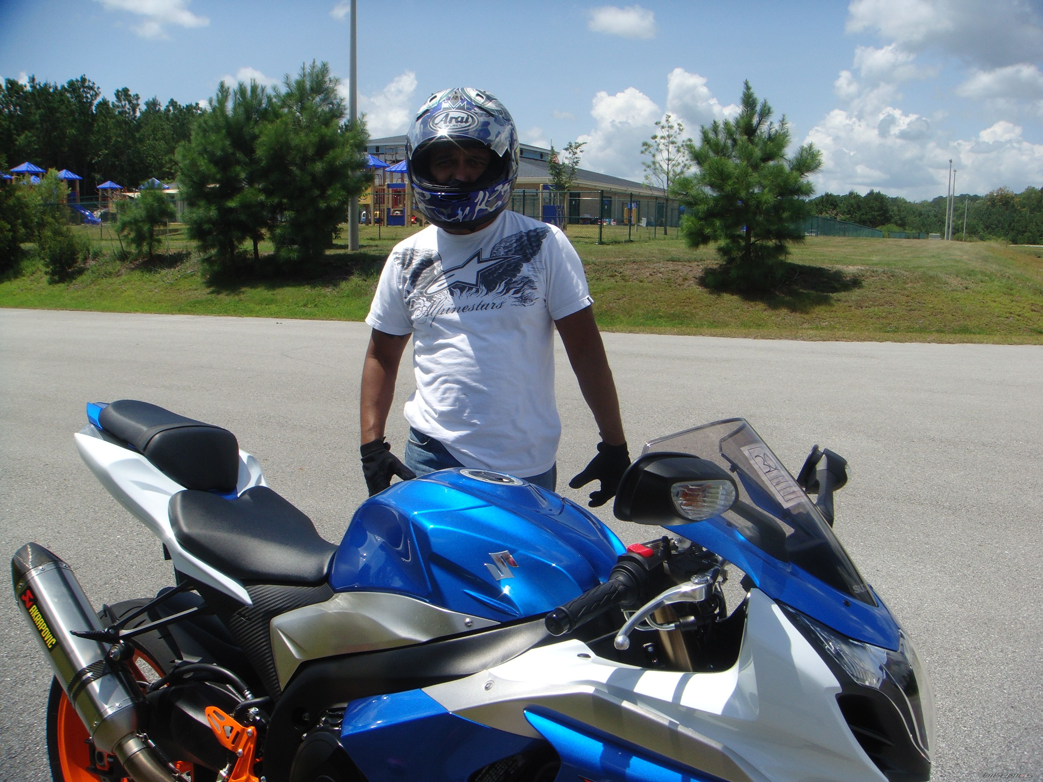 2009 SUZUKI GSX R 1000 | Picture 2040339 motorcycle photo