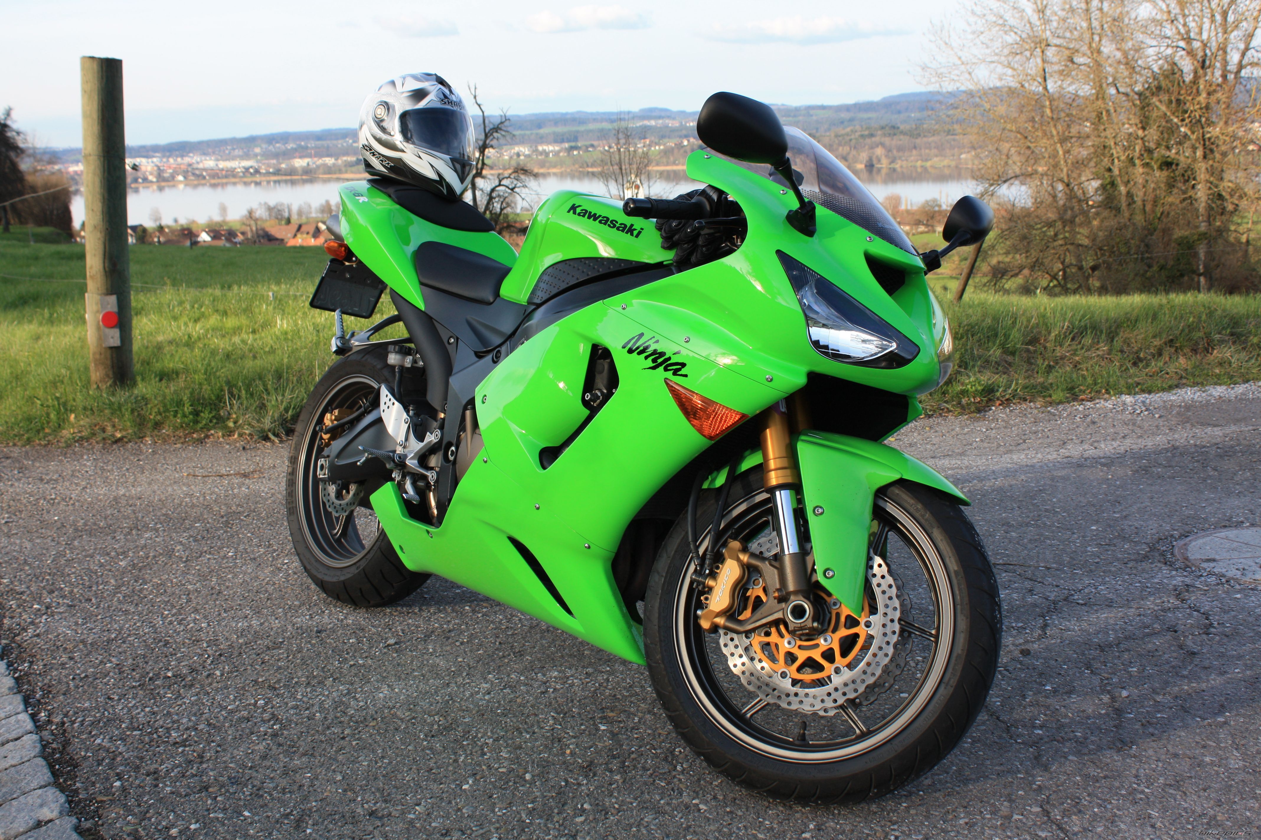 2005 KAWASAKI ZX 6R | Picture 2040948 motorcycle photo