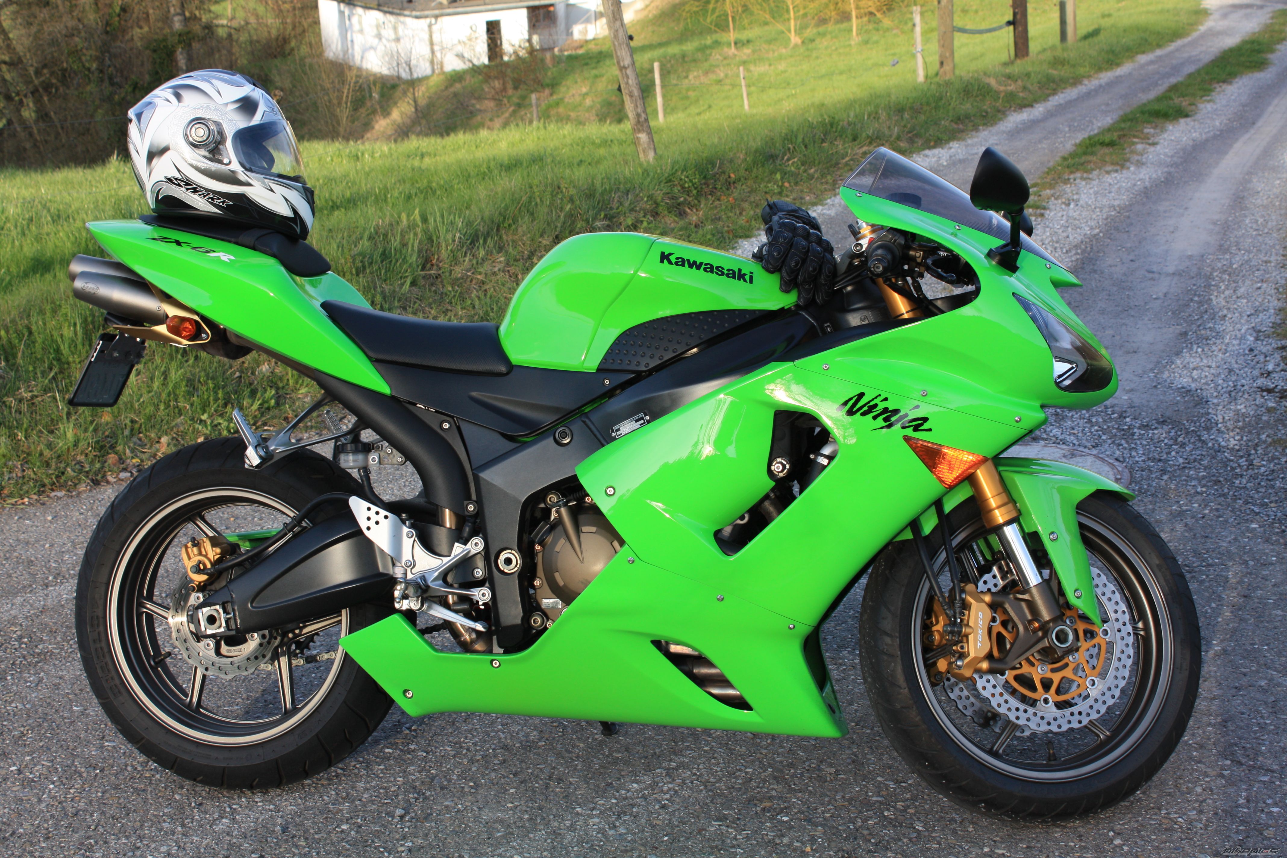2005 KAWASAKI ZX 6R | Picture 2040952 motorcycle photo