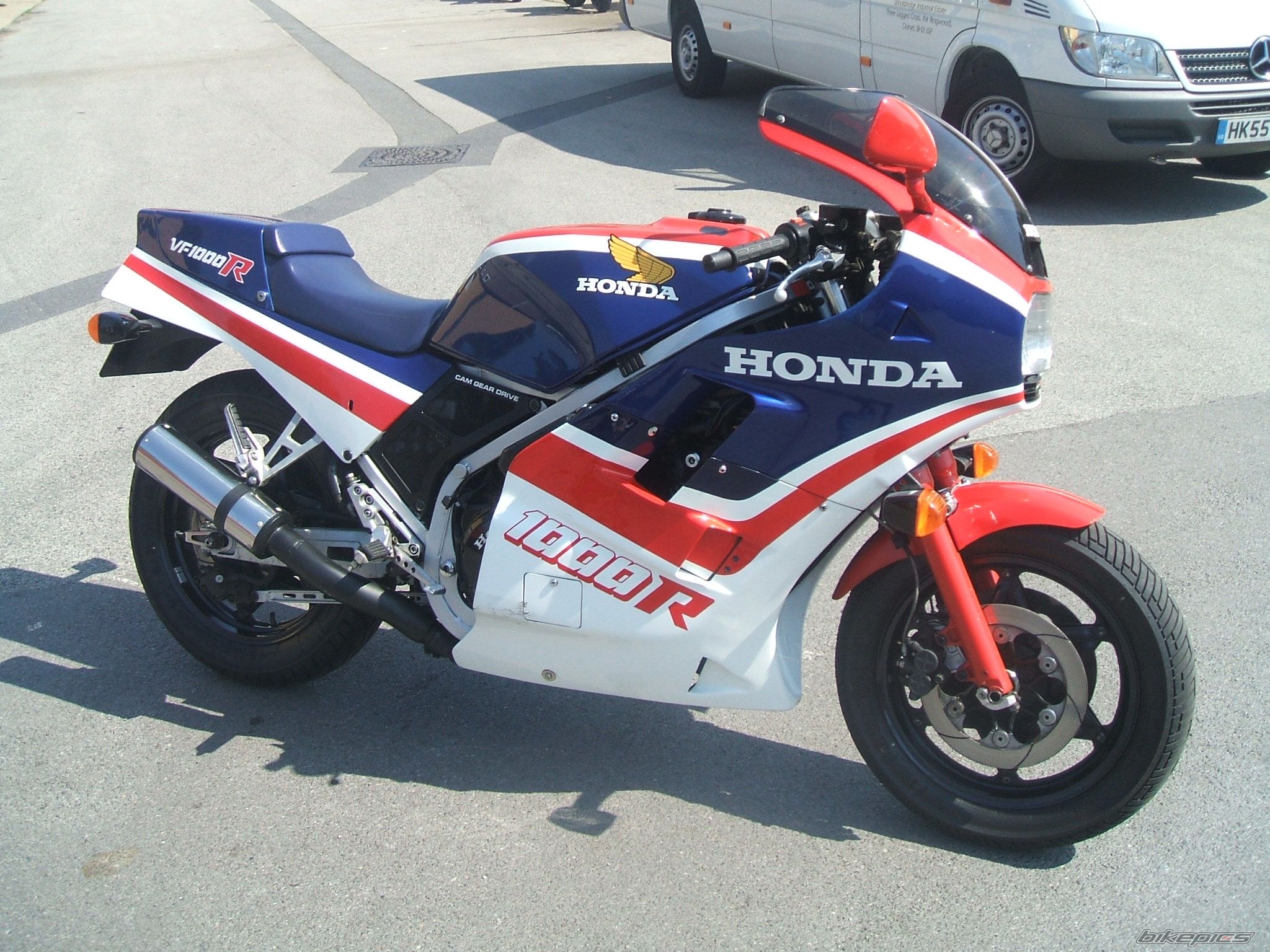 1986 HONDA VF1000R | Picture 2042319 motorcycle photo