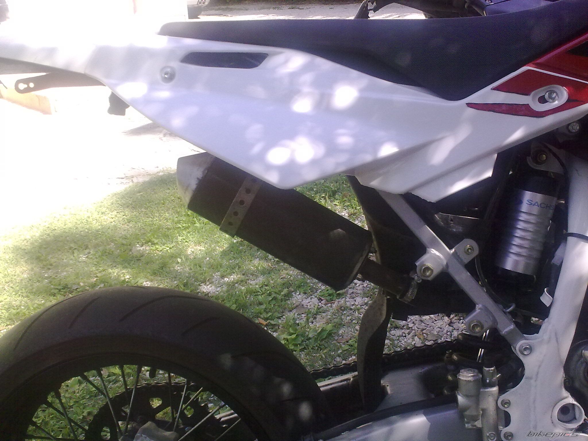 2009 HUSQVARNA SM 125 S | Picture 2042995 motorcycle photo