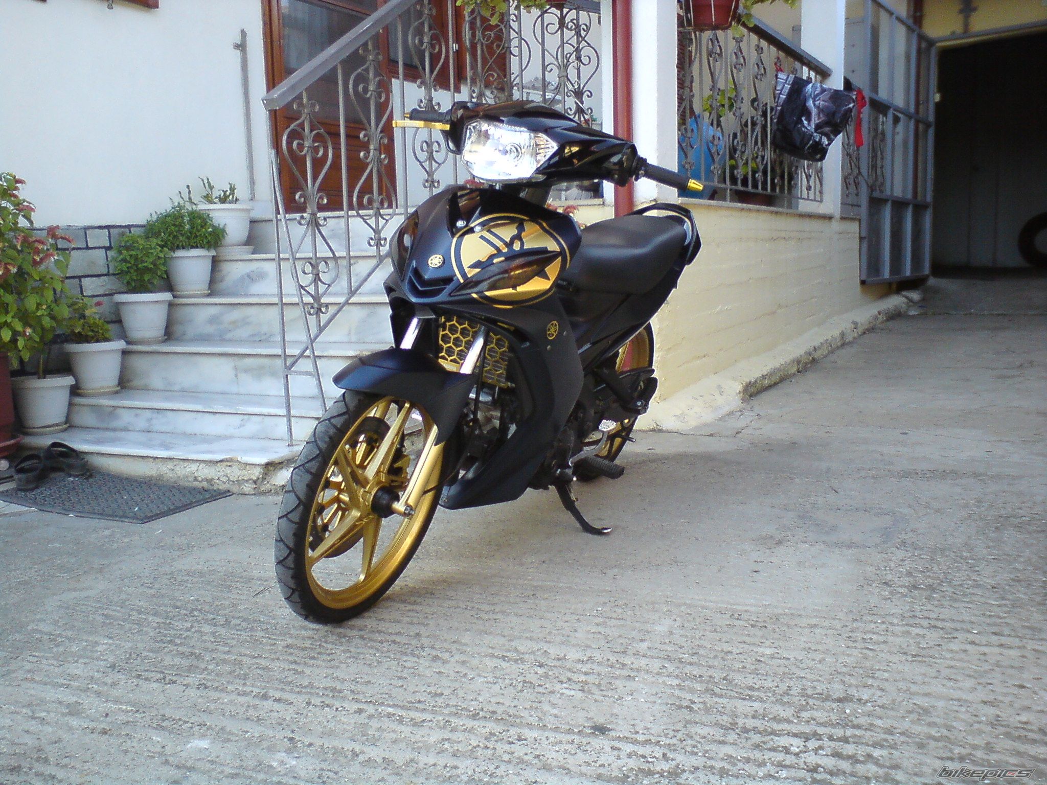 2009 YAMAHA CRYPTON R 137 | Picture 2043485 motorcycle photo