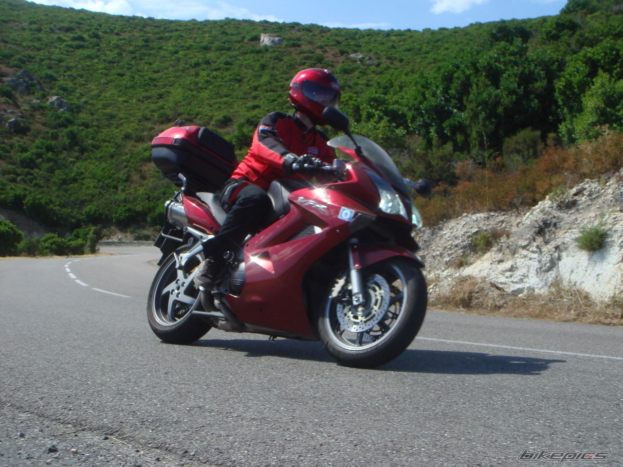 2007 HONDA VFR 800 | Picture 2043654 motorcycle photo