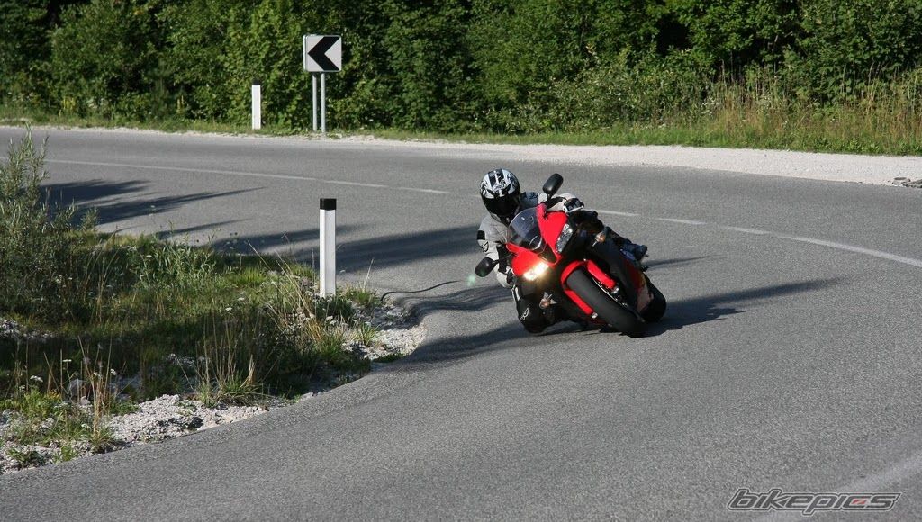 2008 HONDA CBR 600 RR | Picture 2044124 motorcycle photo