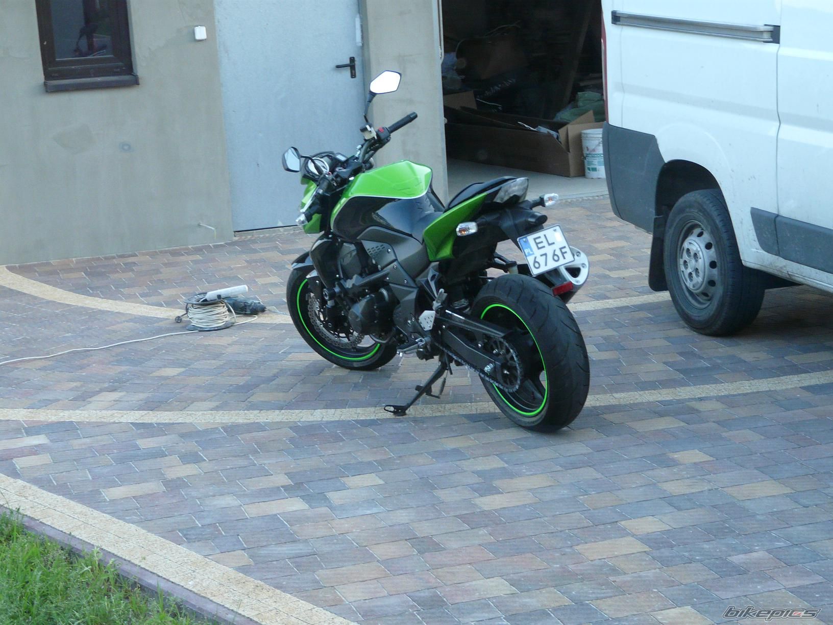 2009 KAWASAKI Z 750 | Picture 2044732 motorcycle photo