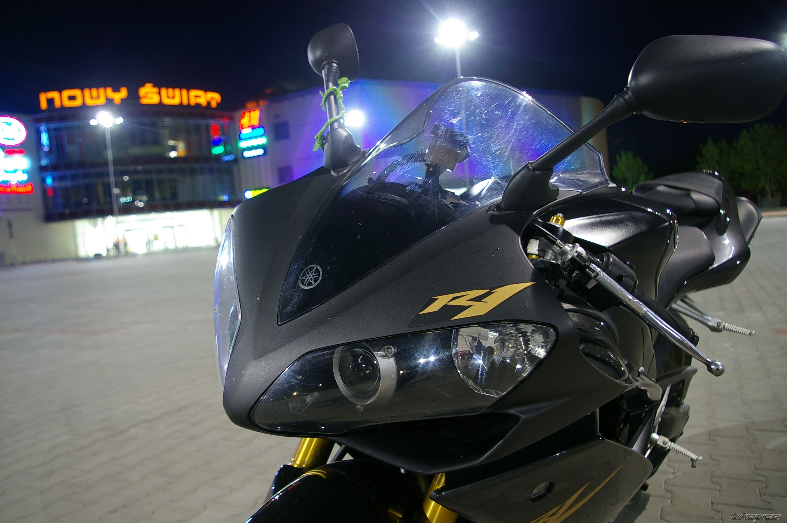 2008 YAMAHA YZF R1 | Picture 2045499 motorcycle photo