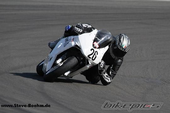 2006 SUZUKI GSX R 600 | Picture 2045584 motorcycle photo