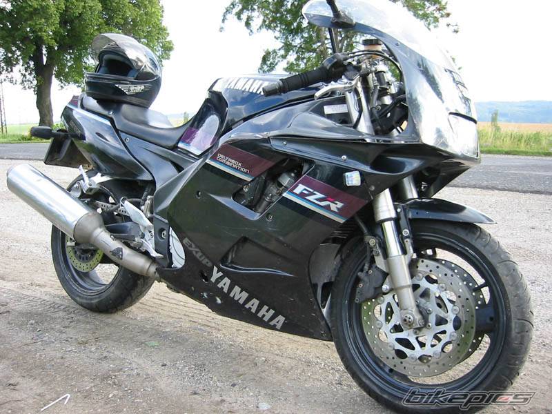 1992 YAMAHA FZR 1000 | Picture 204671 motorcycle photo