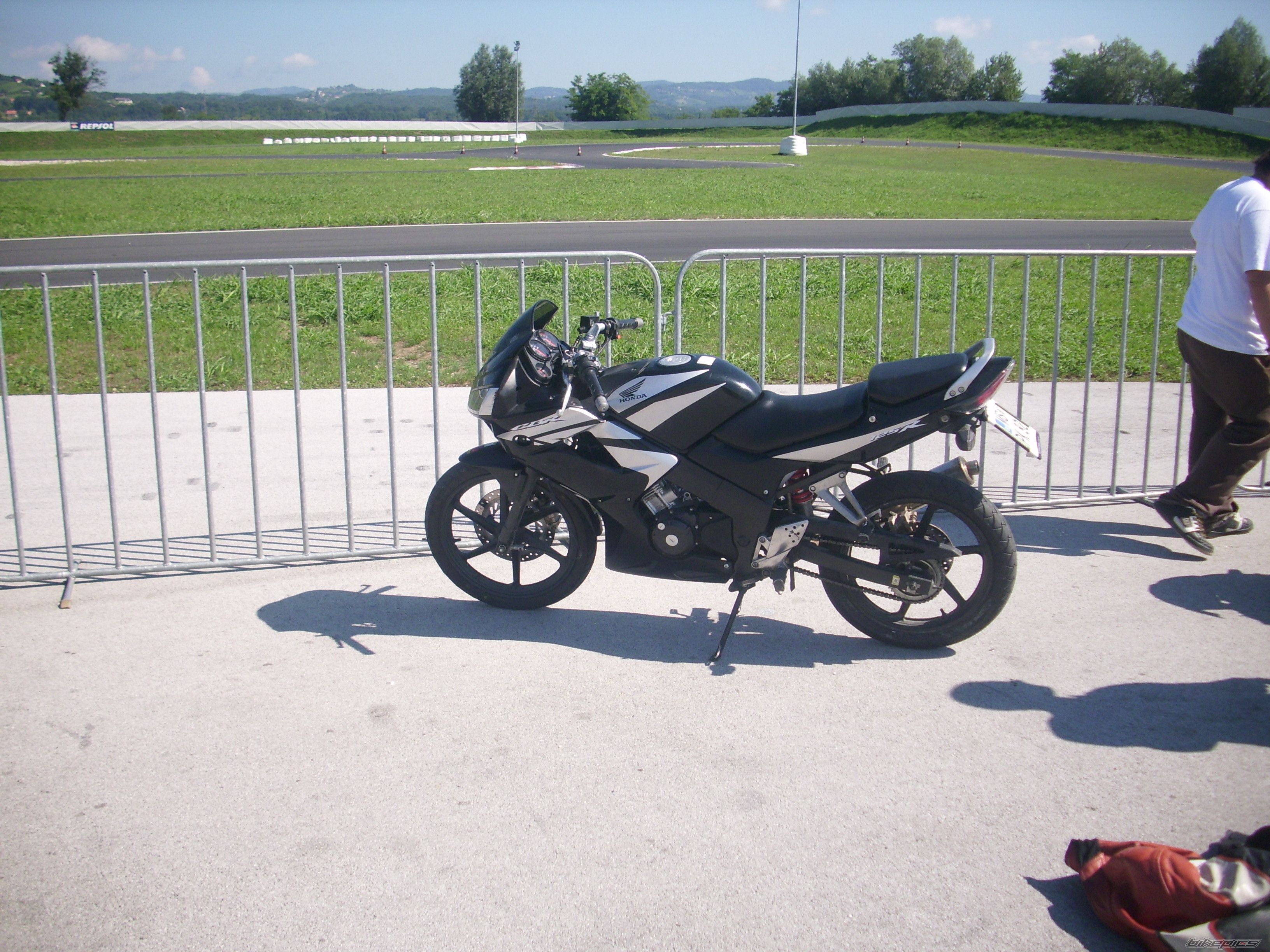 1999 APRILIA RS 125 | Picture 2048319 motorcycle photo