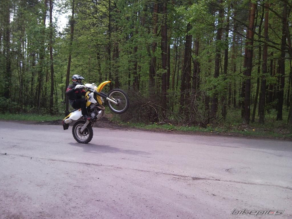 2000 SUZUKI DRZ 400 | Picture 2048838 motorcycle photo