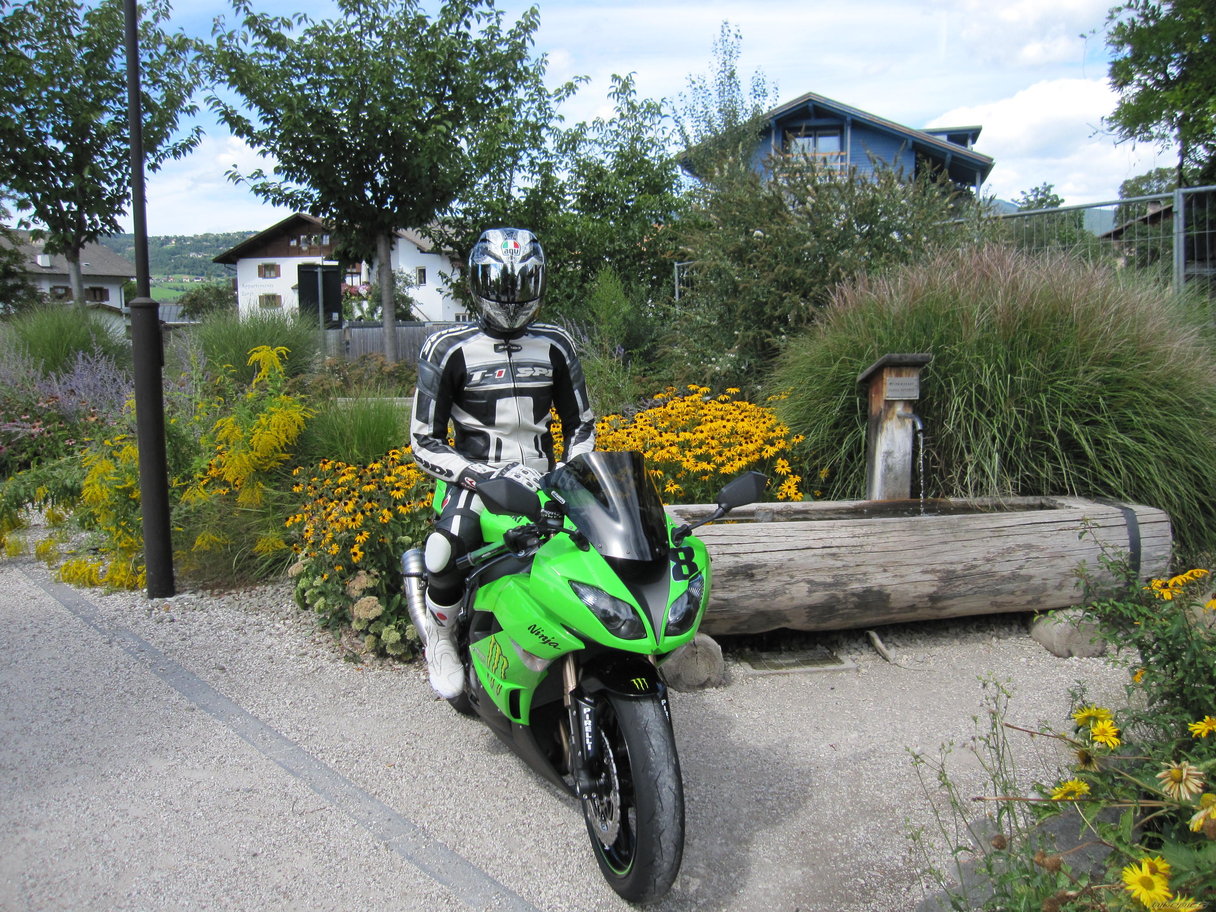 2009 KAWASAKI ZX 6R | Picture 2049782 motorcycle photo