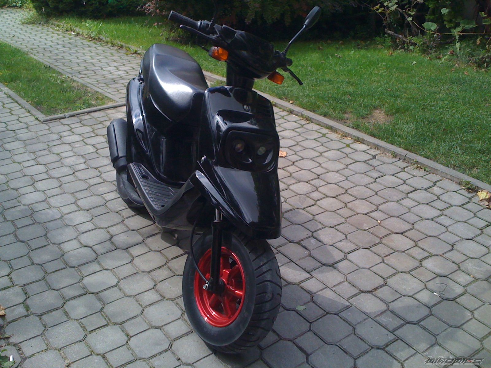 1994 MBK BOOSTER | Picture 2049843 motorcycle photo