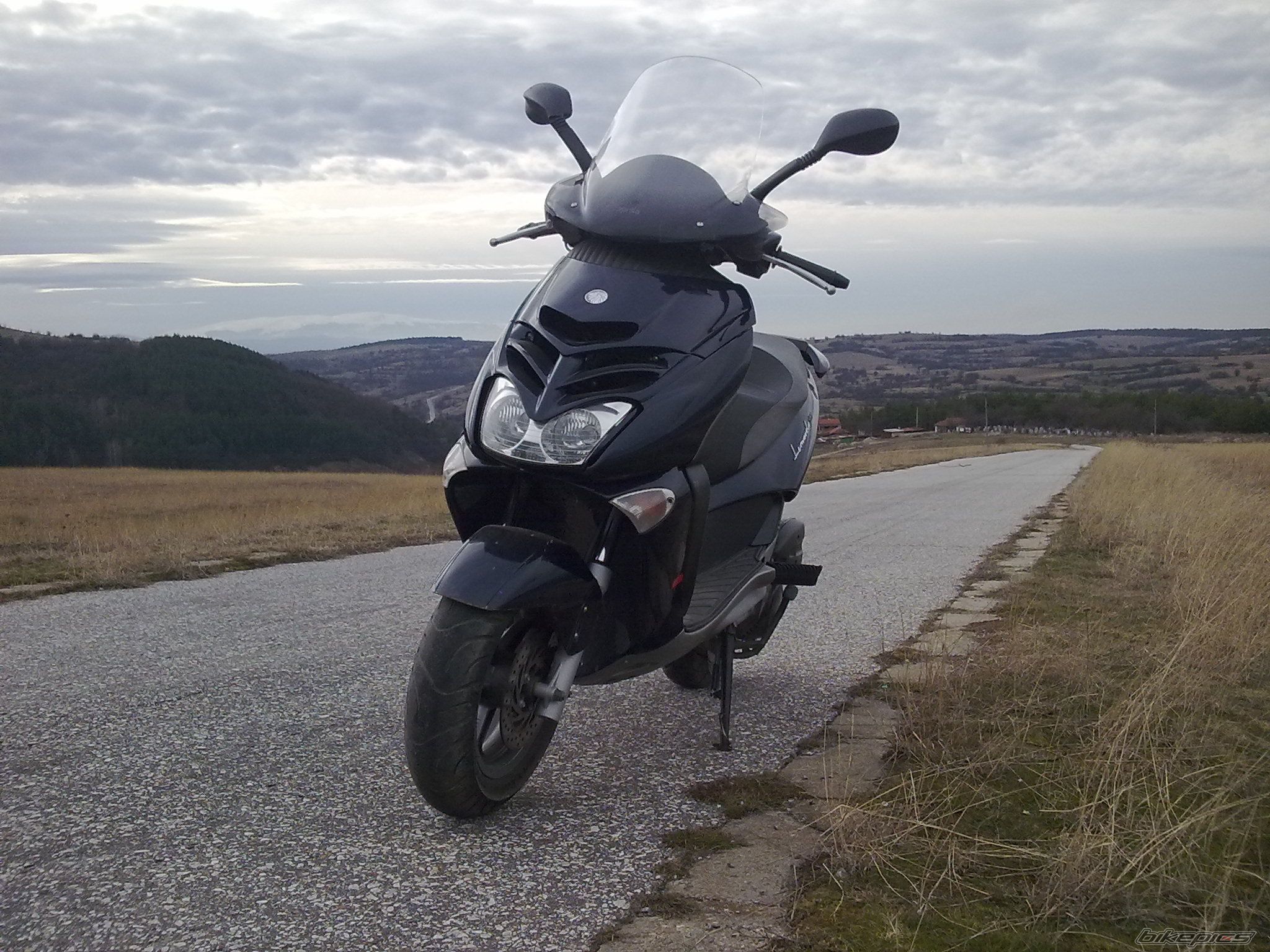 2004 APRILIA LEONARDO 125 | Picture 2049912 motorcycle photo