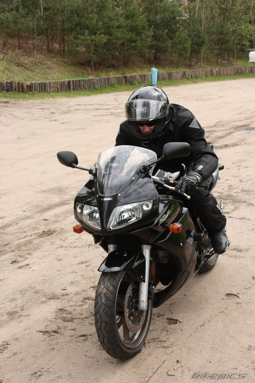 2008 SUZUKI SV 650S | Picture 2050119 motorcycle photo