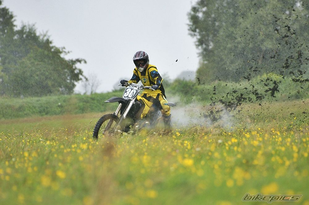 2002 SUZUKI RM 250 | Picture 2050929 motorcycle photo