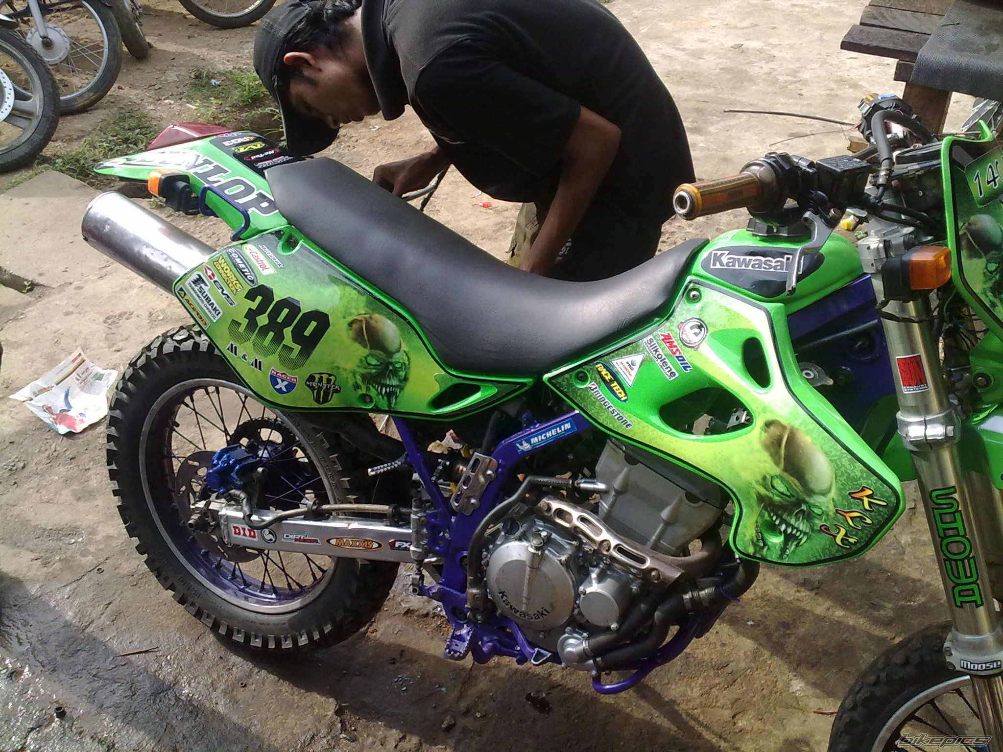 1996 KAWASAKI KLX 250 | Picture 2052912 motorcycle photo