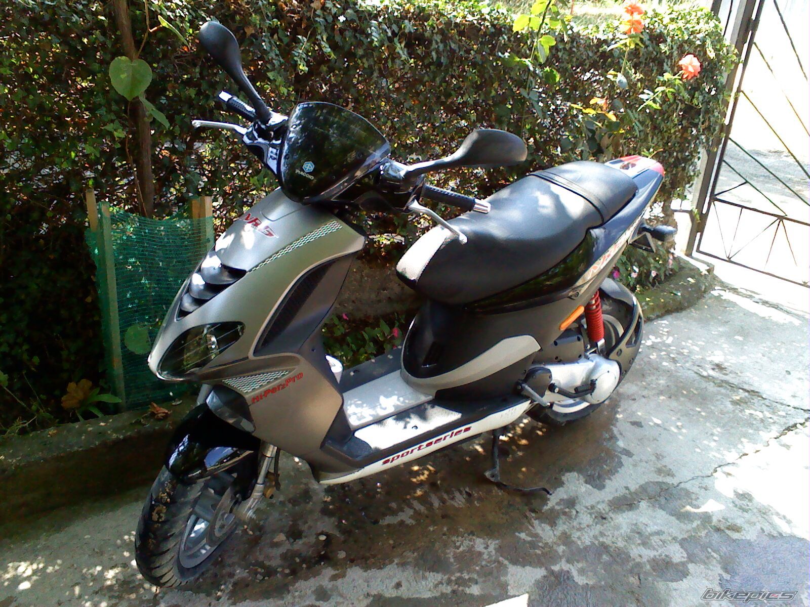 2005 PIAGGIO NRG | Picture 2053983 motorcycle photo