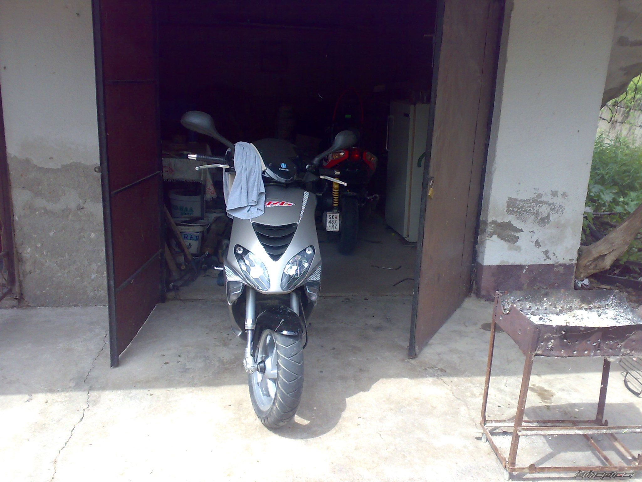 2005 PIAGGIO NRG | Picture 2054005 motorcycle photo