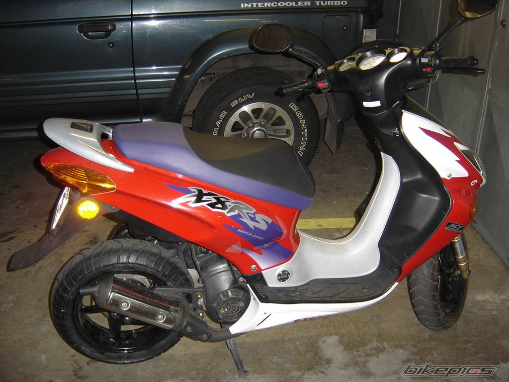 2004 HONDA X8R S | Picture 205429 motorcycle photo