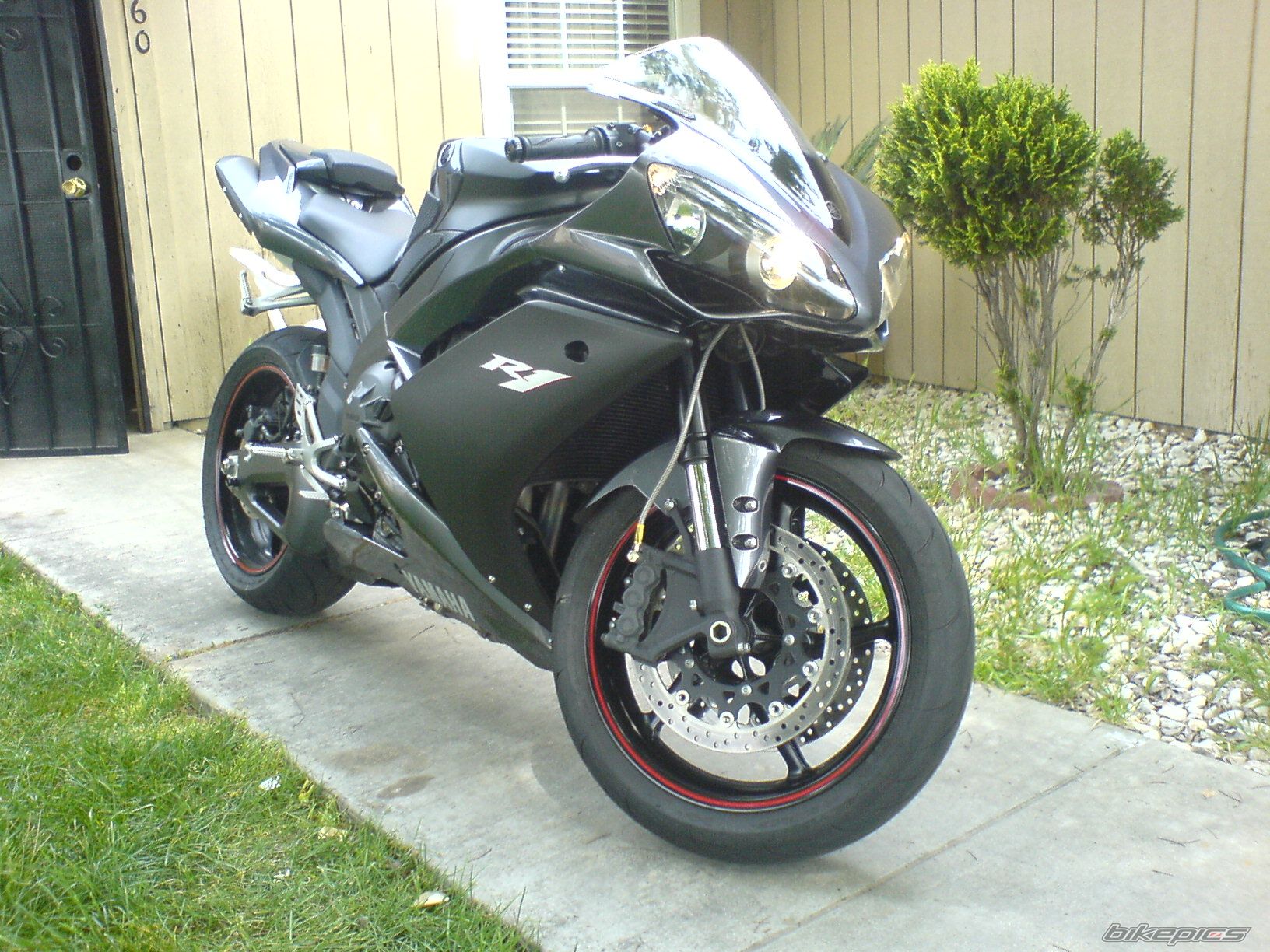    | Picture 2055231 motorcycle photo