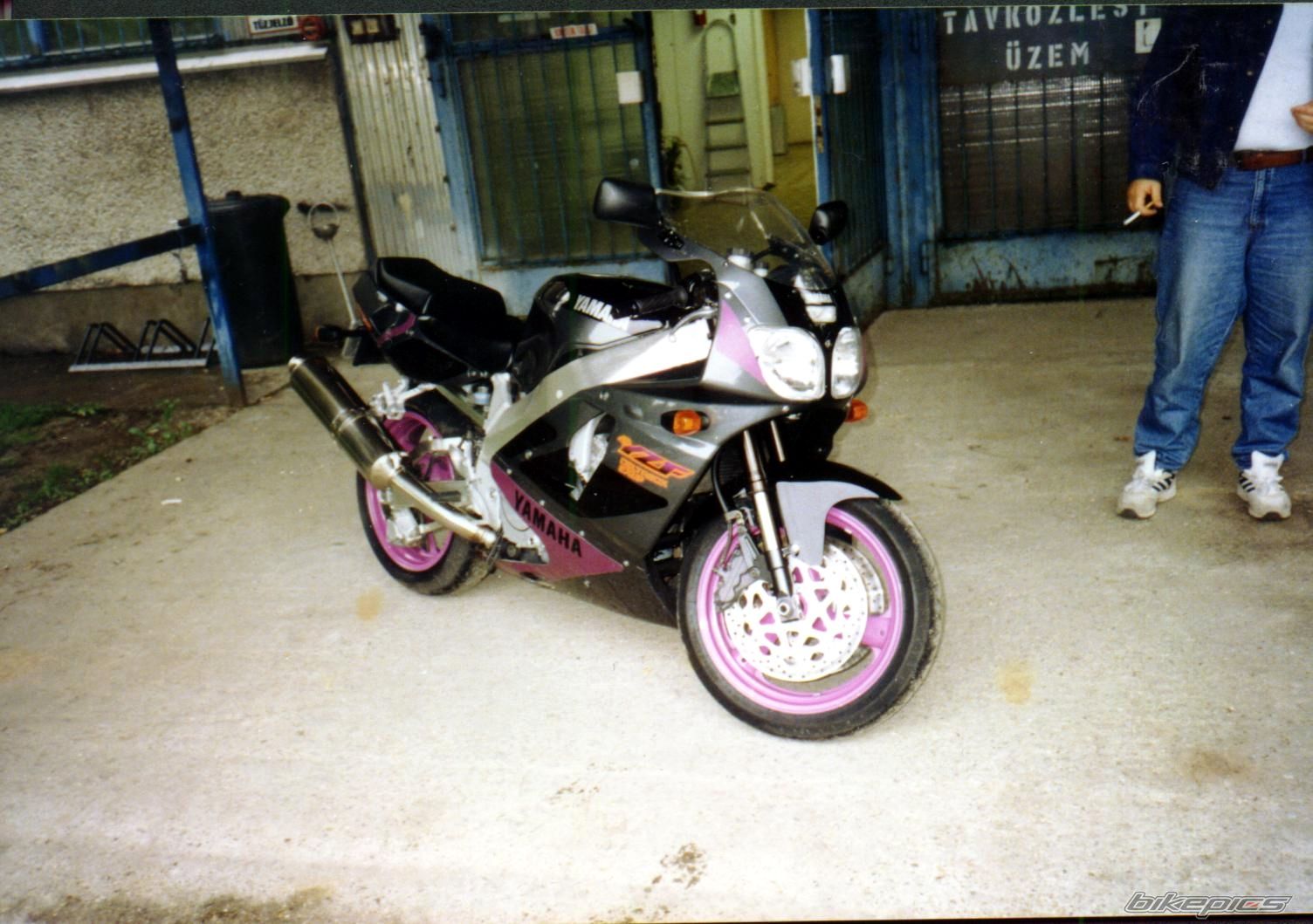 1995 YAMAHA YZF 750 | Picture 2055840 motorcycle photo
