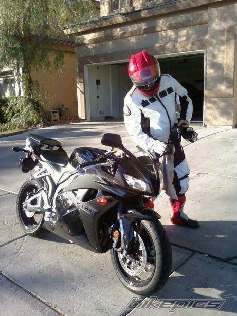 2009 HONDA CBR 600 RR | Picture 2056547 motorcycle photo