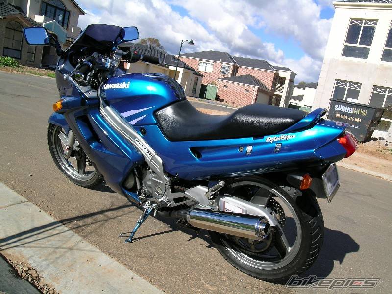 1996 KAWASAKI ZZR 250 | Picture 205662 motorcycle photo