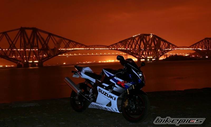 2001 SUZUKI SUZUKI GSXR 711 | Picture 2057169 motorcycle photo
