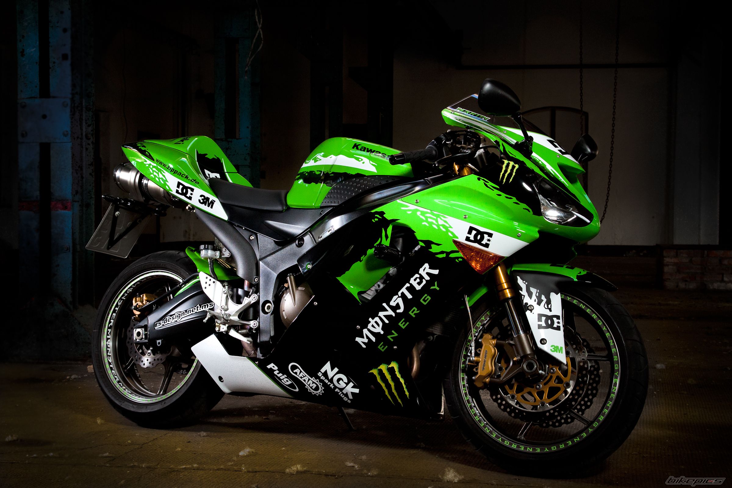 2006 KAWASAKI ZX 6R | Picture 2057748 motorcycle photo
