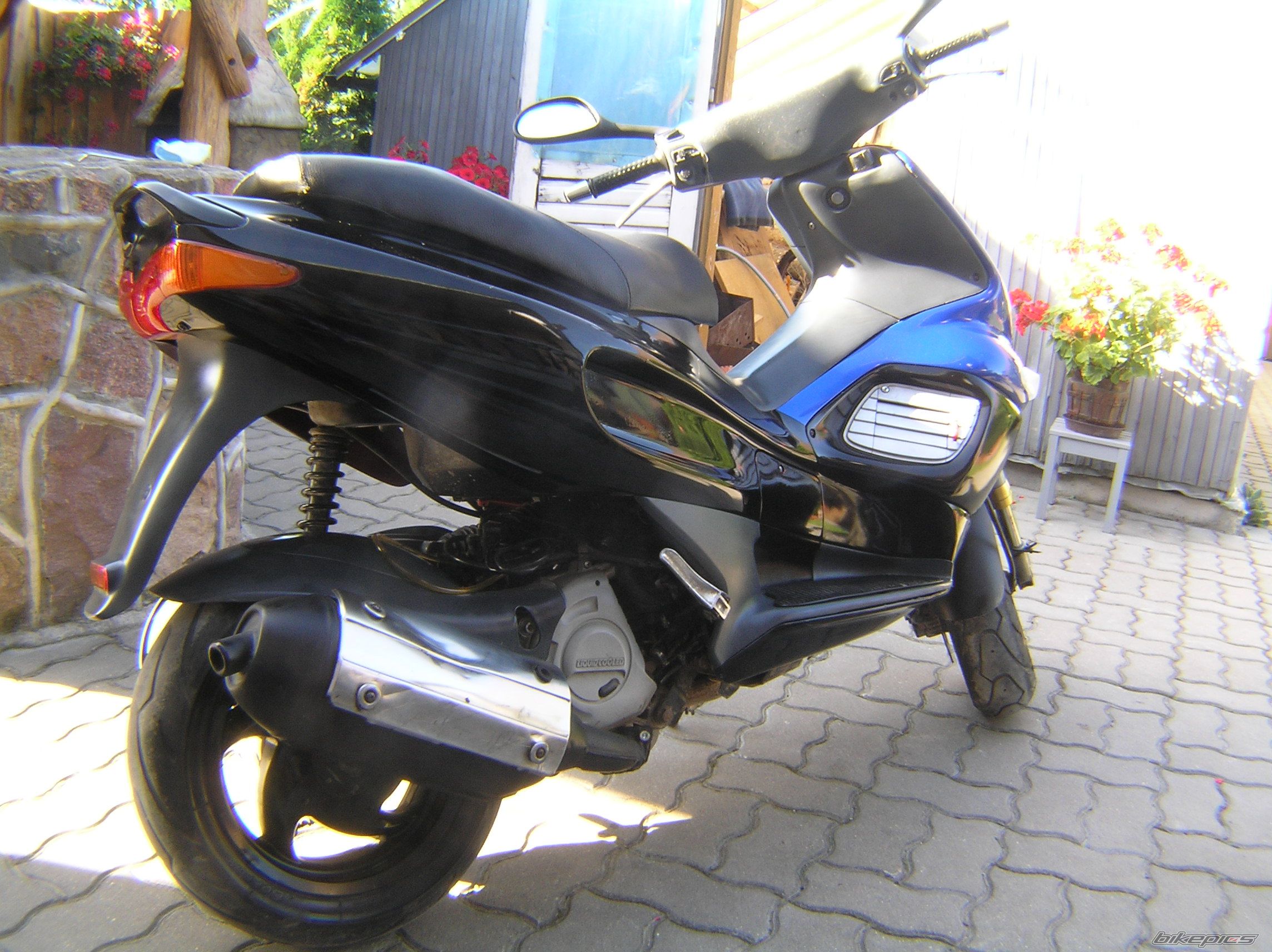 2001 GILERA RUNNER 180 FXR | Picture 2057808 motorcycle photo