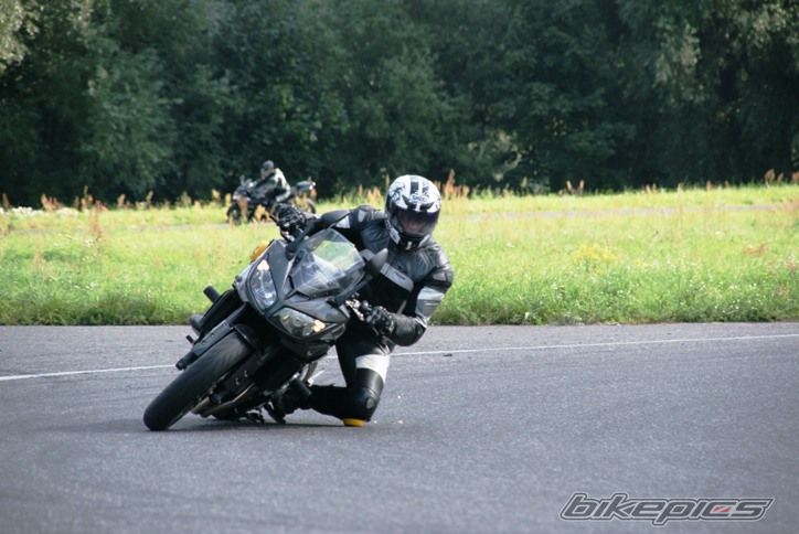 2008 YAMAHA FZ 1 | Picture 2057998 motorcycle photo