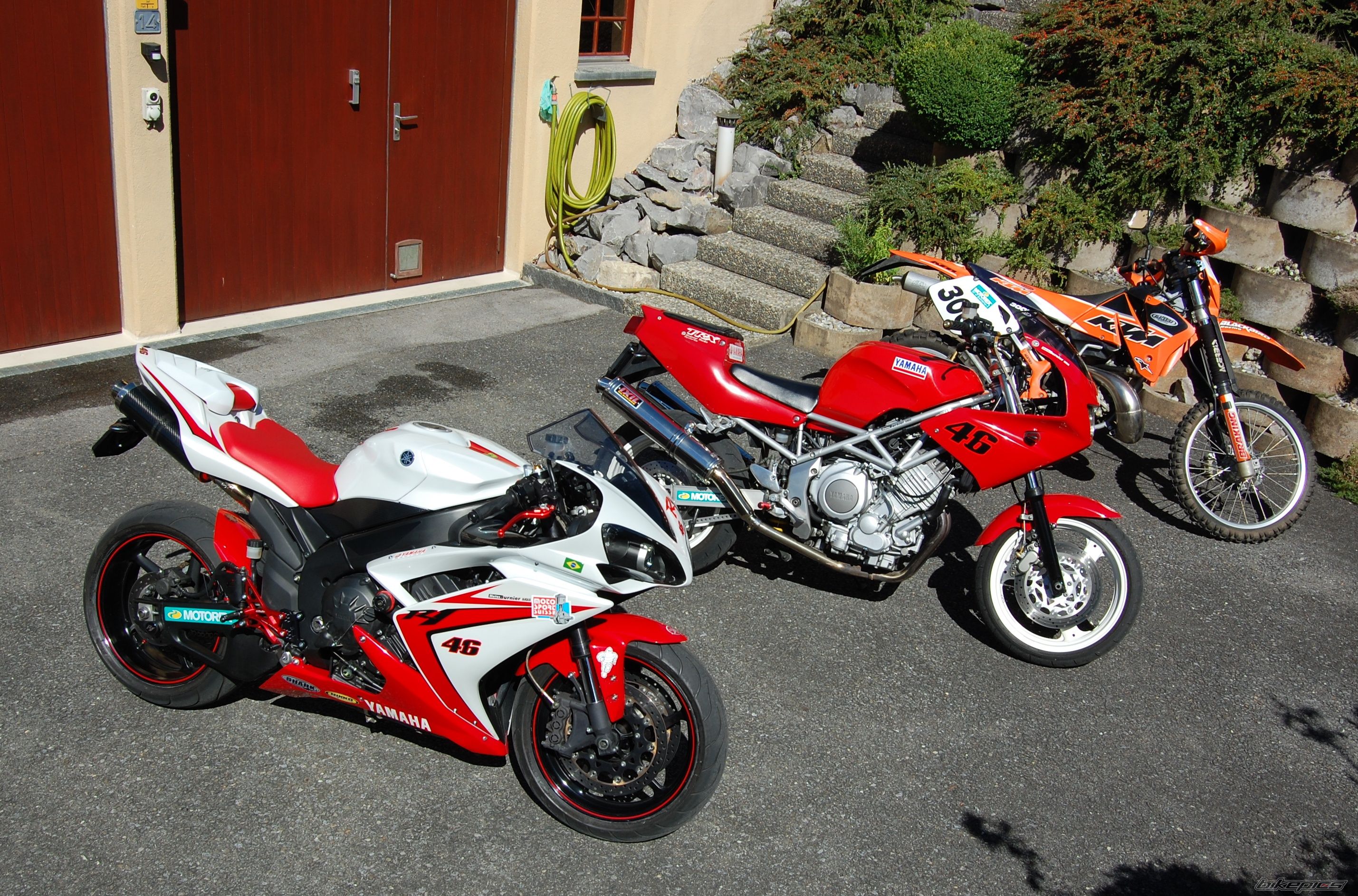 2007 YAMAHA YZF R1 | Picture 2058328 motorcycle photo