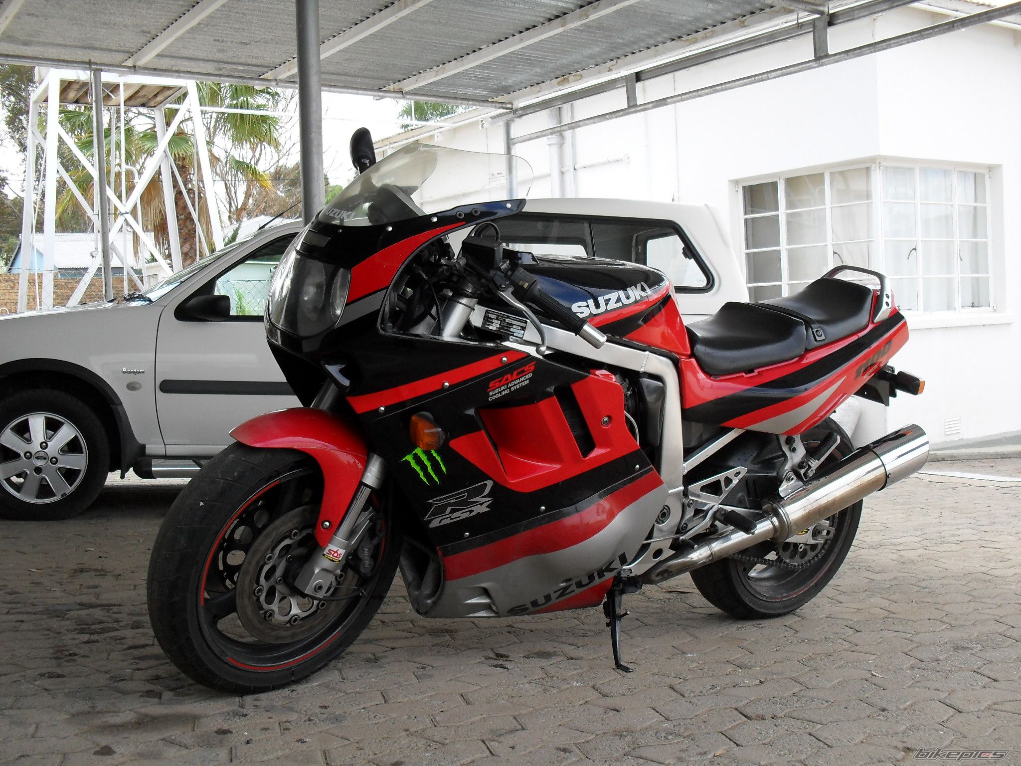 1994 SUZUKI GSX R 1100 | Picture 2058521 motorcycle photo