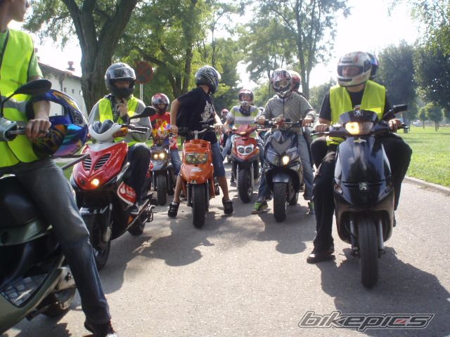   | Picture 2058701 motorcycle photo