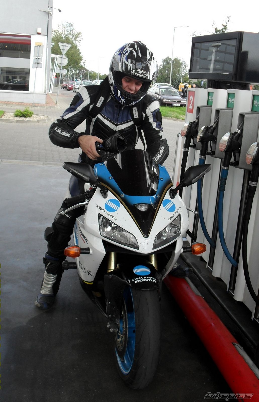 2006 HONDA CBR 600 RR | Picture 2060004 motorcycle photo
