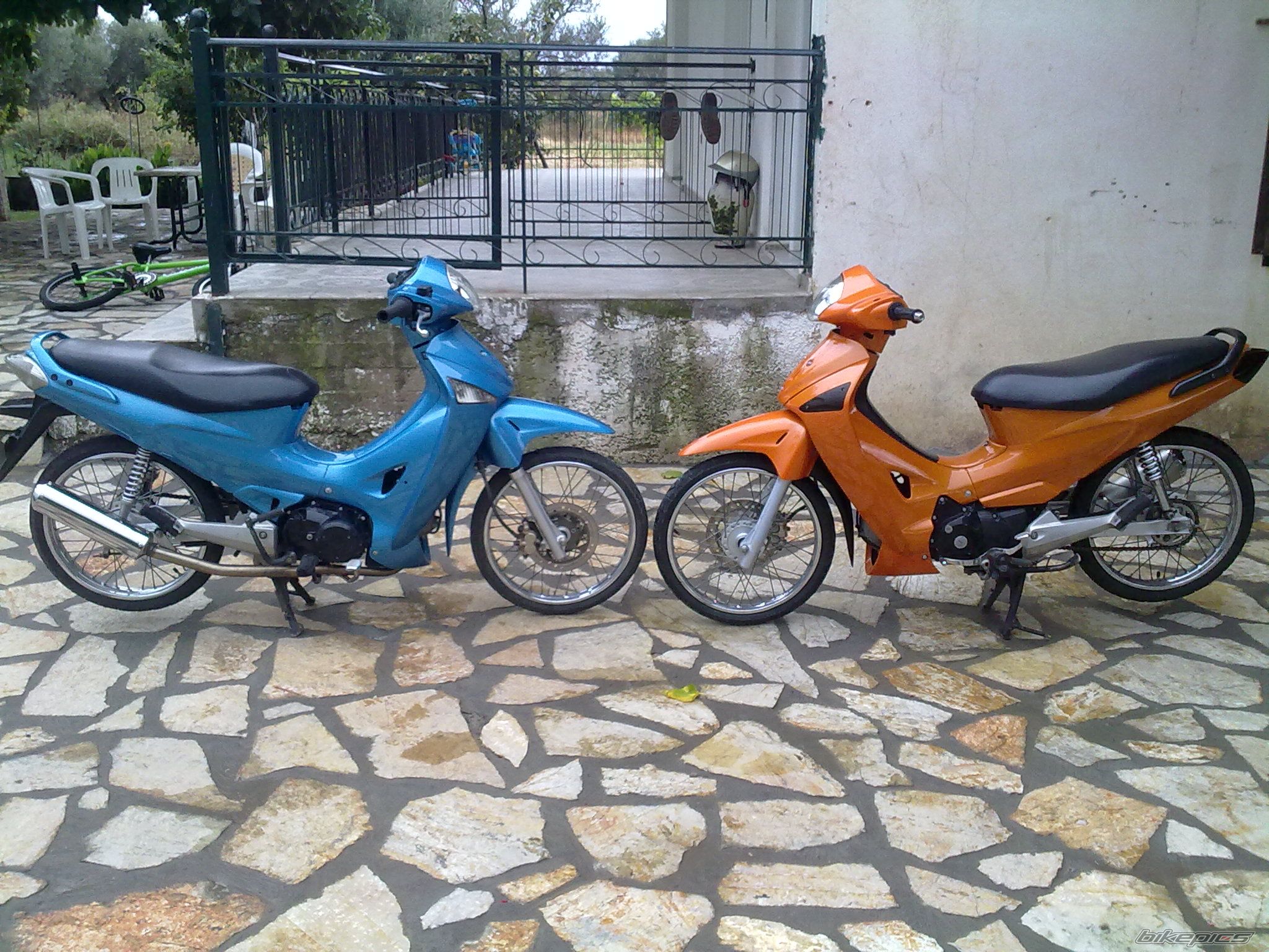 2010 HONDA INNOVA 125 | Picture 2060437 motorcycle photo